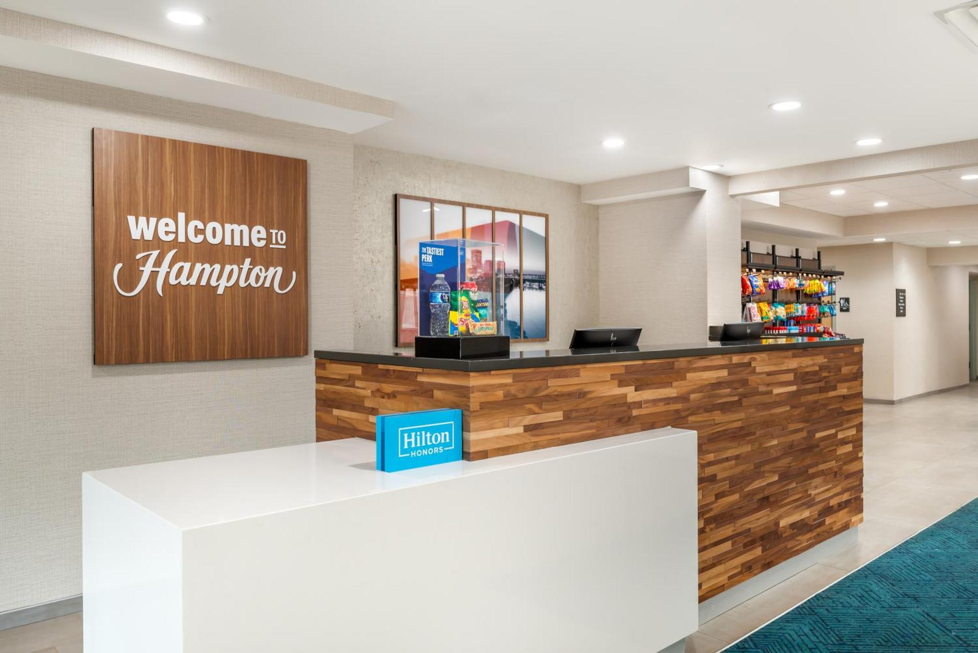 Hampton Inn Petersburg-Fort Gregg Adams Екстериор снимка