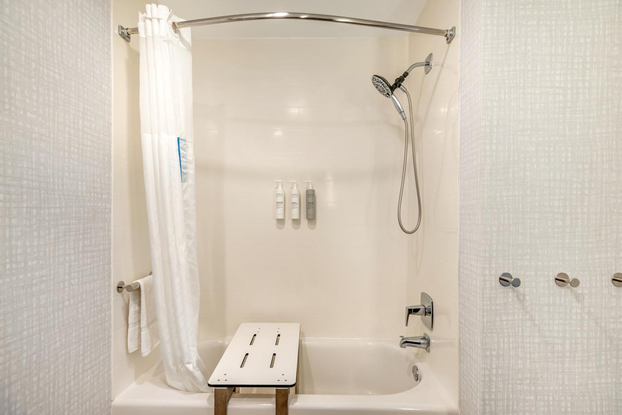 Hampton Inn Petersburg-Fort Gregg Adams Екстериор снимка